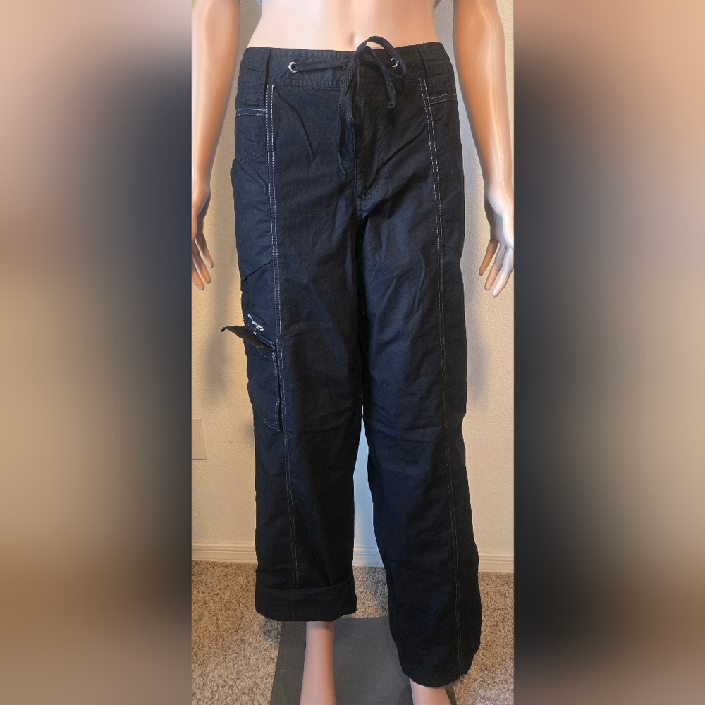 B Street black pants with tie waist and pant legs